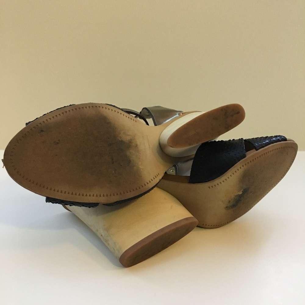 SOLD - Dolce Vita Kelly Sandal - Picture 8 of 8